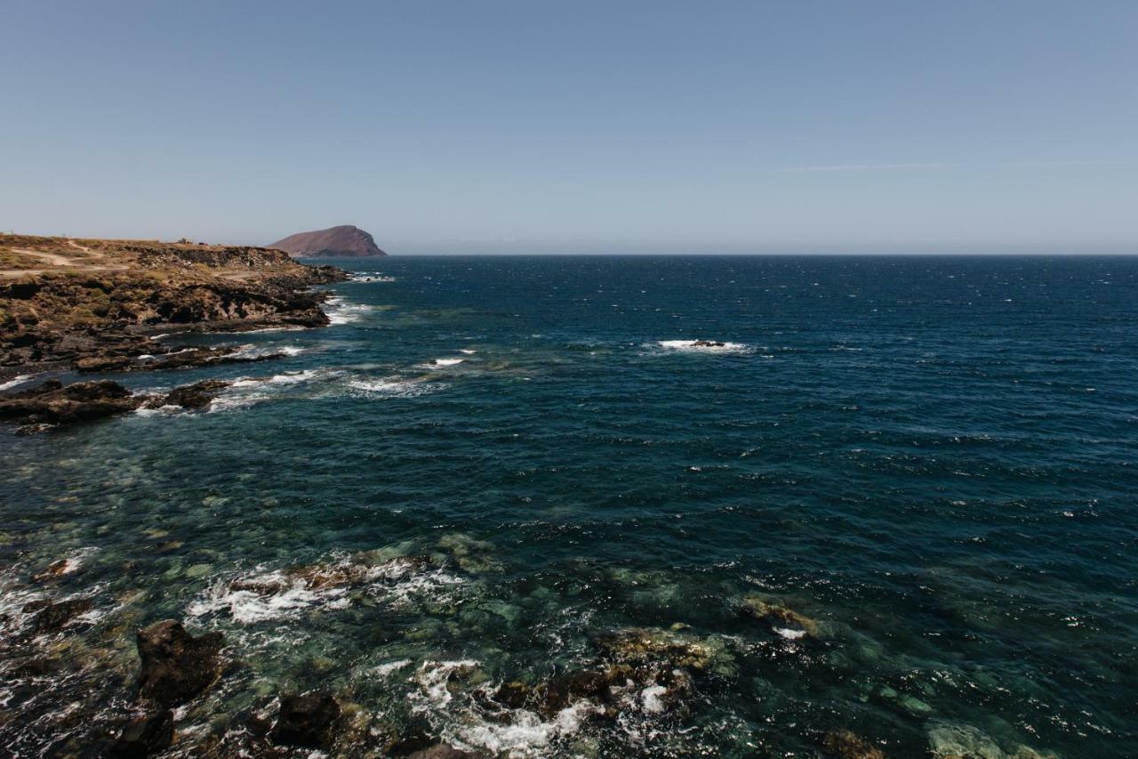 El Mirador: Sea Views From The Shore Los Abrigos Exterior photo